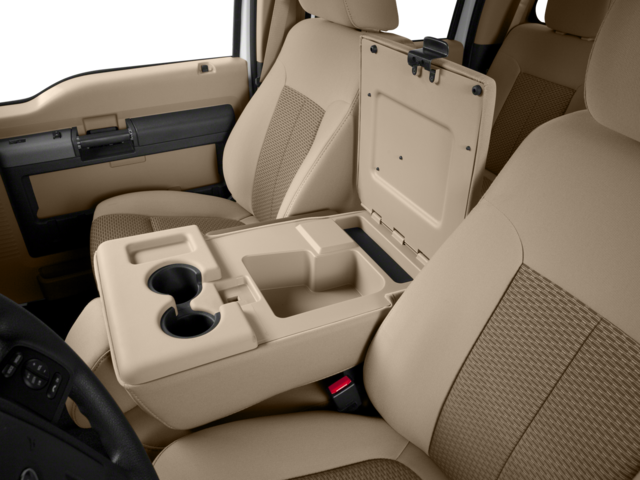 2016 Ford Super Duty F-350 SRW LARIAT PICKUP 4D 6 3/4 FT