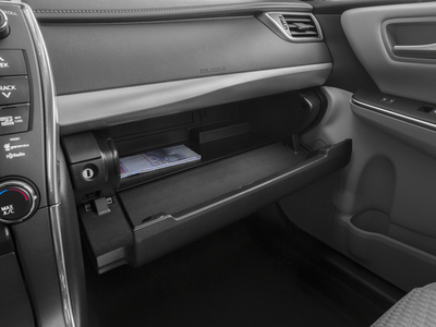 2017 Toyota Camry XSE SEDAN 4D