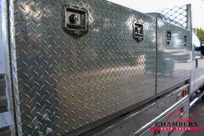 2010 Ford Super Duty F-550 DRW 176 inch W.B. 4D