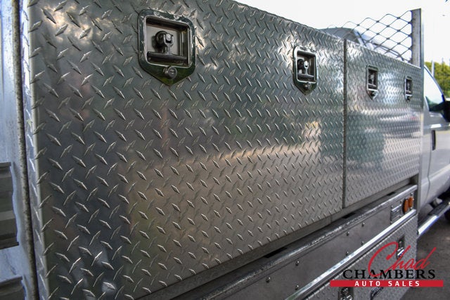 2010 Ford Super Duty F-550 DRW 176 inch W.B. 4D
