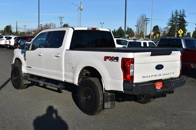 2017 Ford Super Duty F-350 SRW LARIAT PICKUP 4D 6 3/4 FT