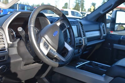 2017 Ford Super Duty F-350 SRW LARIAT PICKUP 4D 6 3/4 FT