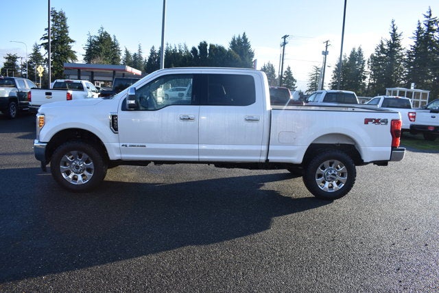 2018 Ford Super Duty F-350 SRW LARIAT PICKUP 4D 6 3/4 FT