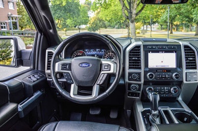 2019 Ford F-150 LARIAT PICKUP 4D 5 1/2 FT