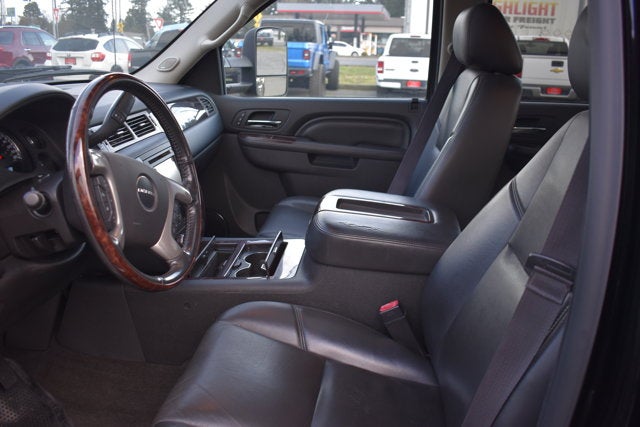 2014 GMC Sierra 3500HD DENALI PICKUP 4D 6 1/2 FT