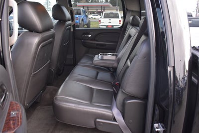 2014 GMC Sierra 3500HD DENALI PICKUP 4D 6 1/2 FT