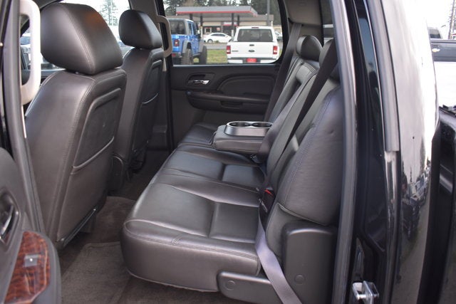 2014 GMC Sierra 3500HD DENALI PICKUP 4D 6 1/2 FT