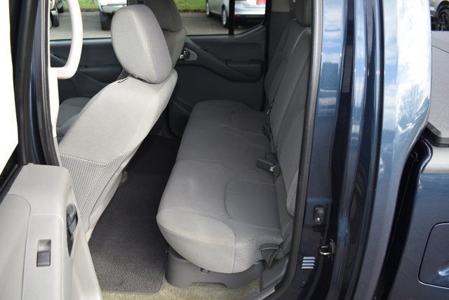 2015 Nissan Frontier SV