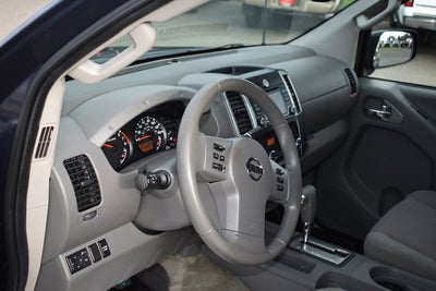 2015 Nissan Frontier SV