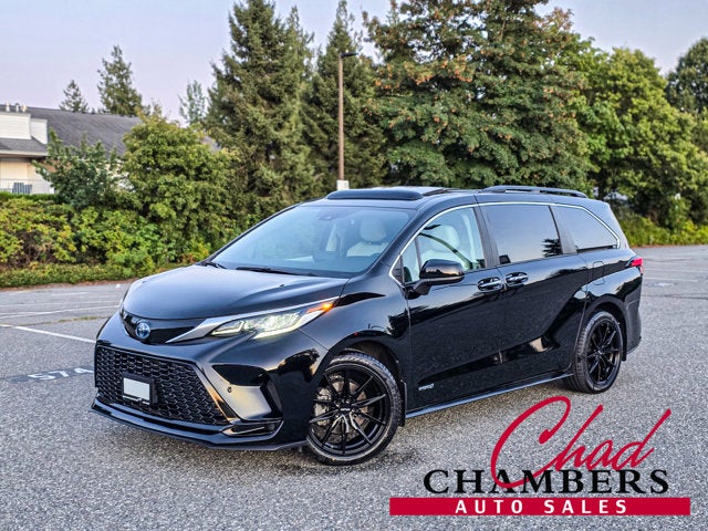 2021 Toyota Sienna XSE MINIVAN 4D