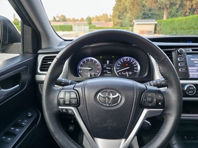 2014 Toyota Highlander XLE