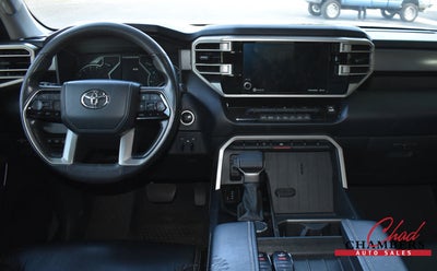 2022 Toyota Tundra 4WD SR5