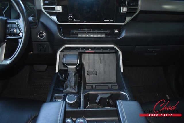 2022 Toyota Tundra 4WD SR5