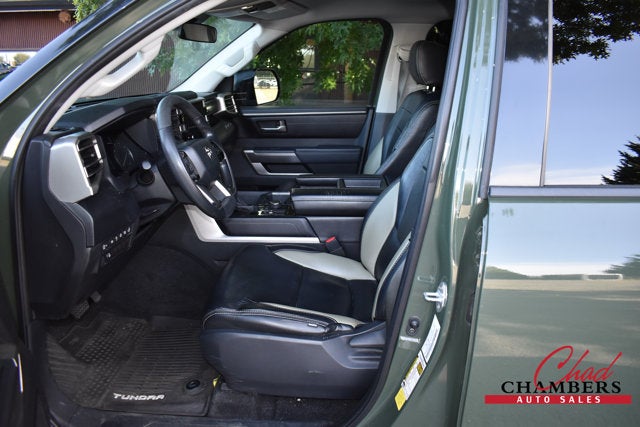 2022 Toyota Tundra 4WD SR5